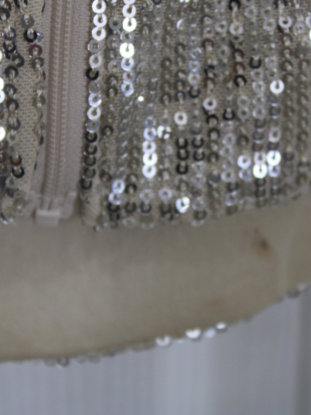 Matching sequin set - Picture 6 of 10